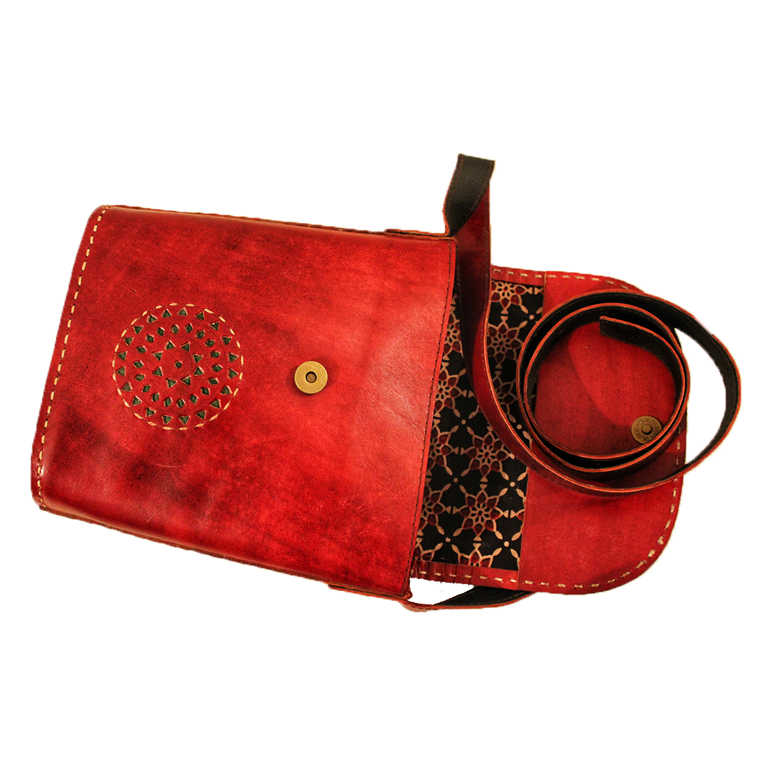 Rang Se Leather Bucket Sling Bag